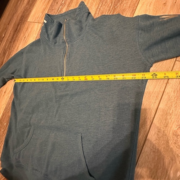 🛍️ NEW Victoria’s Secret loose fit soft sweater top. Excellent condition. - Picture 3 of 6